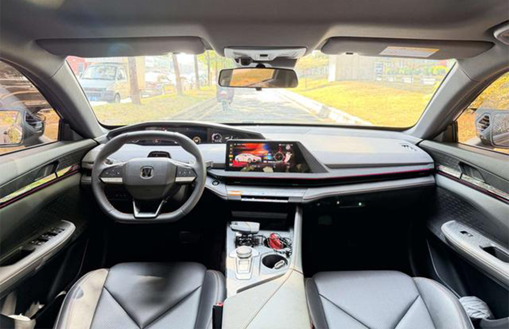 changan uni v price used